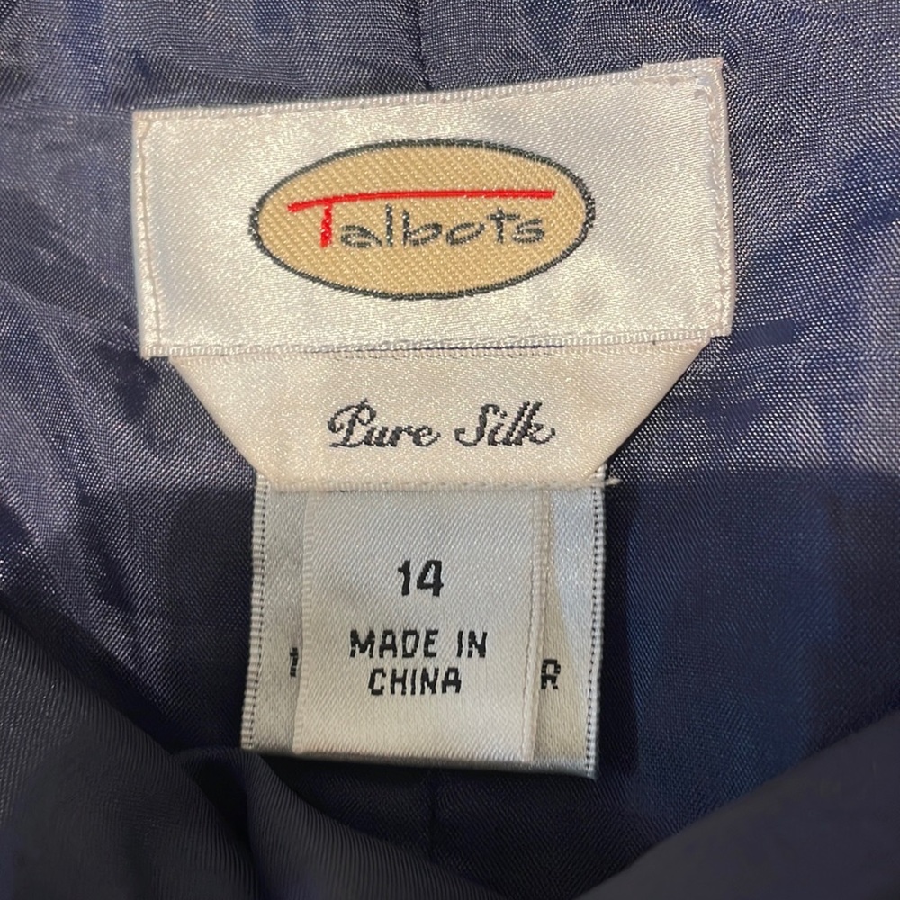 Talbts silk skirt size 14. Red white and blue design